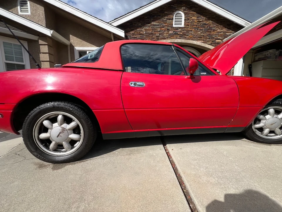 1990 Mazda NA MX-5 Miata - Image 5 of 13