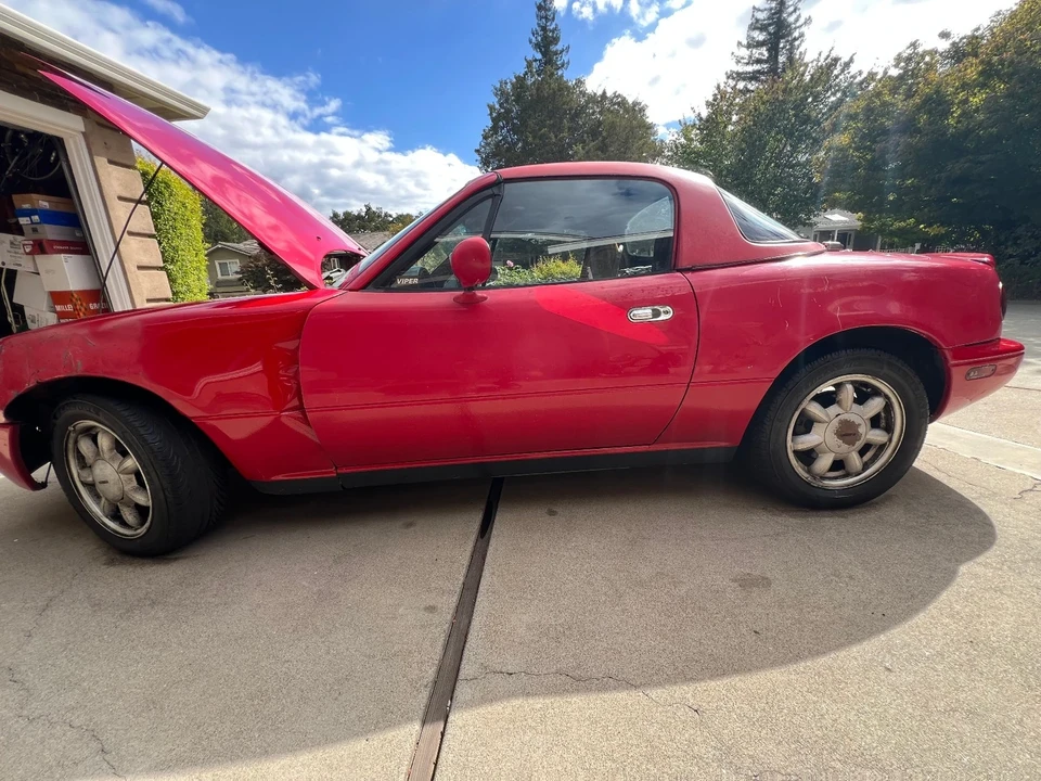 1990 Mazda NA MX-5 Miata - Image 9 of 13