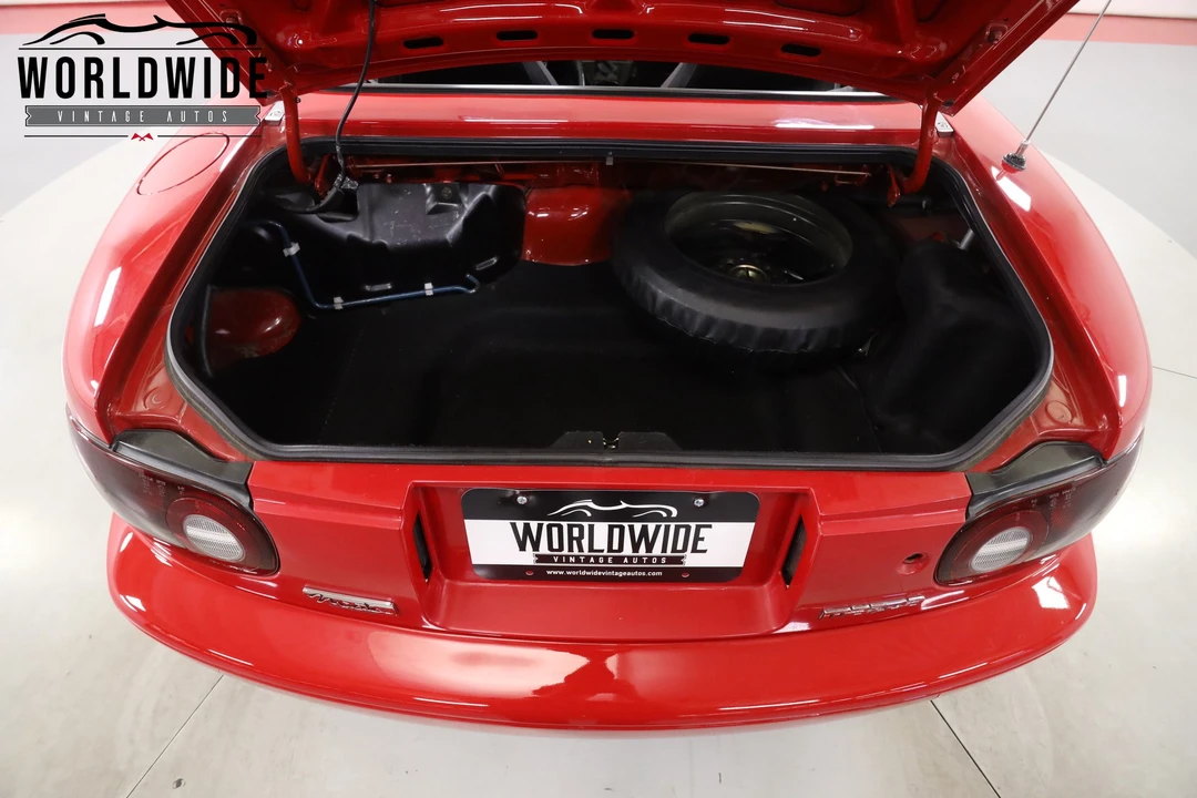 1990 Mazda NA MX-5 Miata - Image 24 of 31