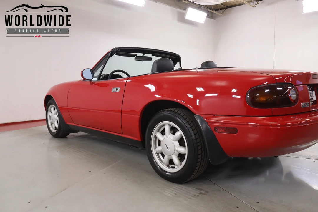 1990 Mazda NA MX-5 Miata - Image 27 of 31