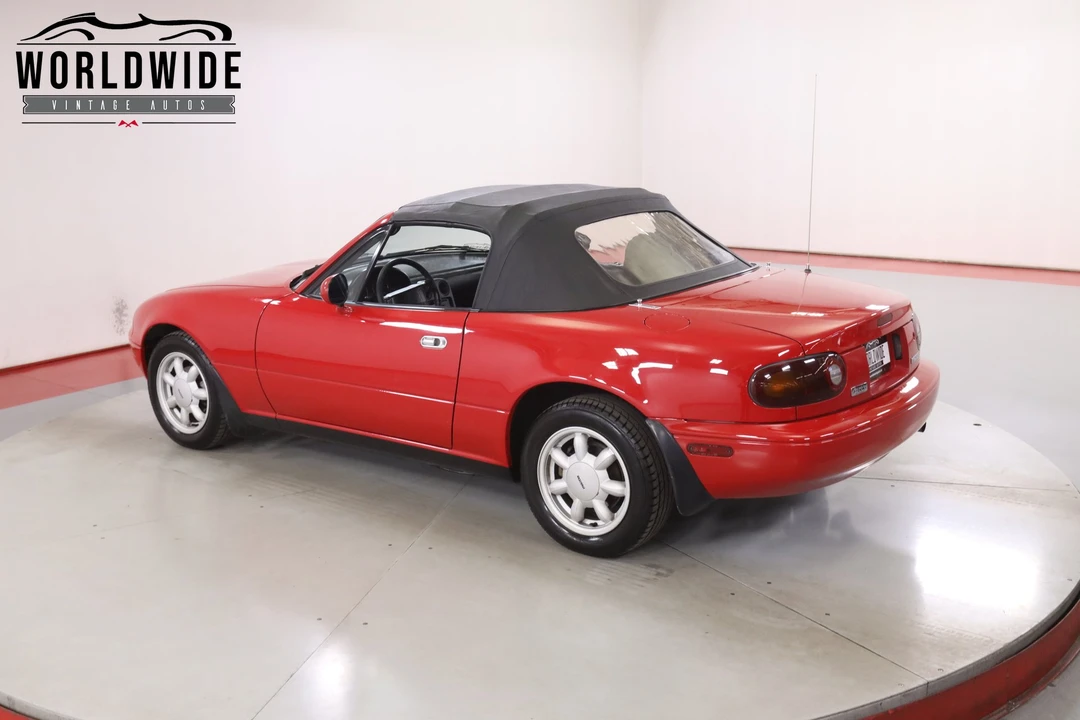 1990 Mazda NA MX-5 Miata - Image 9 of 31