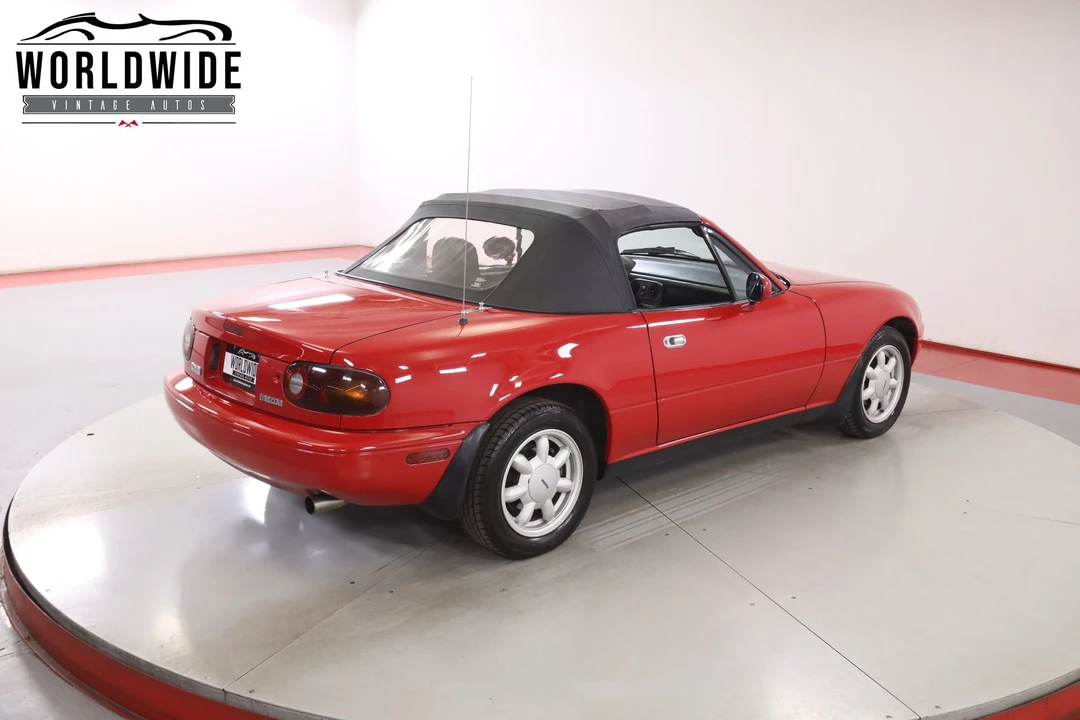 1990 Mazda NA MX-5 Miata - Image 10 of 31