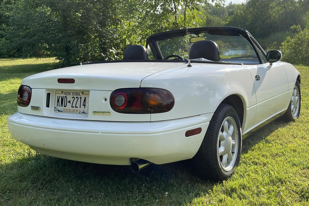 1990 Mazda NA MX-5 Miata - Image 4 of 6