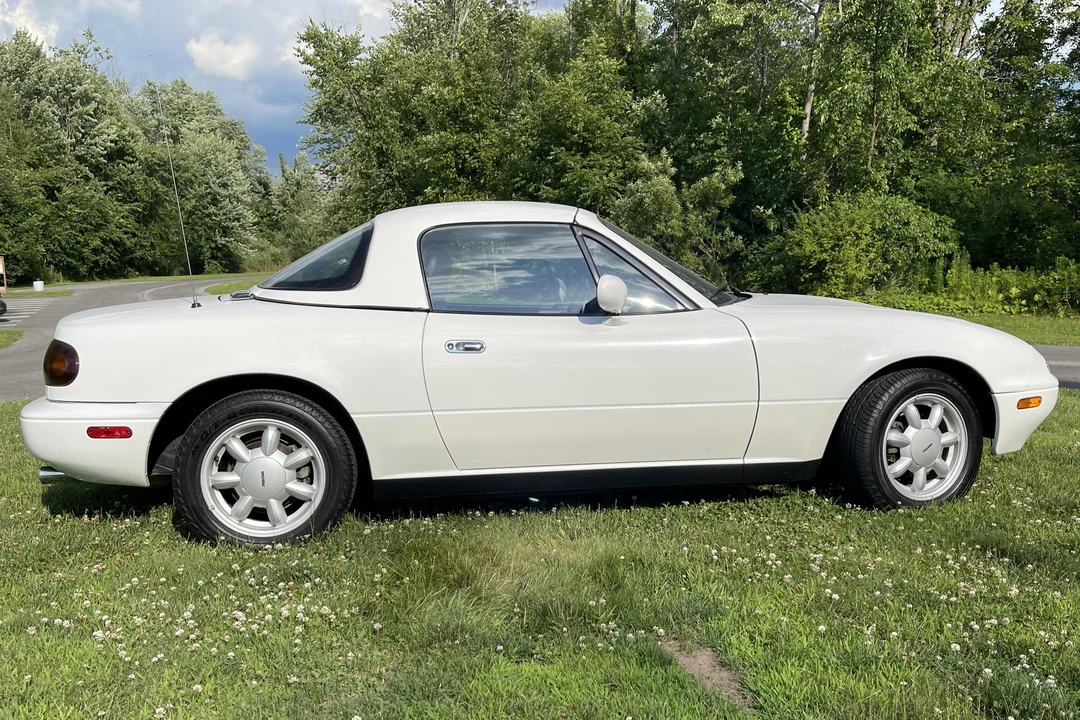 1990 Mazda NA MX-5 Miata - Image 3 of 6
