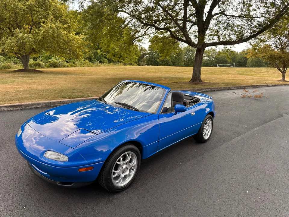 1990 Mazda NA MX-5 Miata - Image 6 of 31