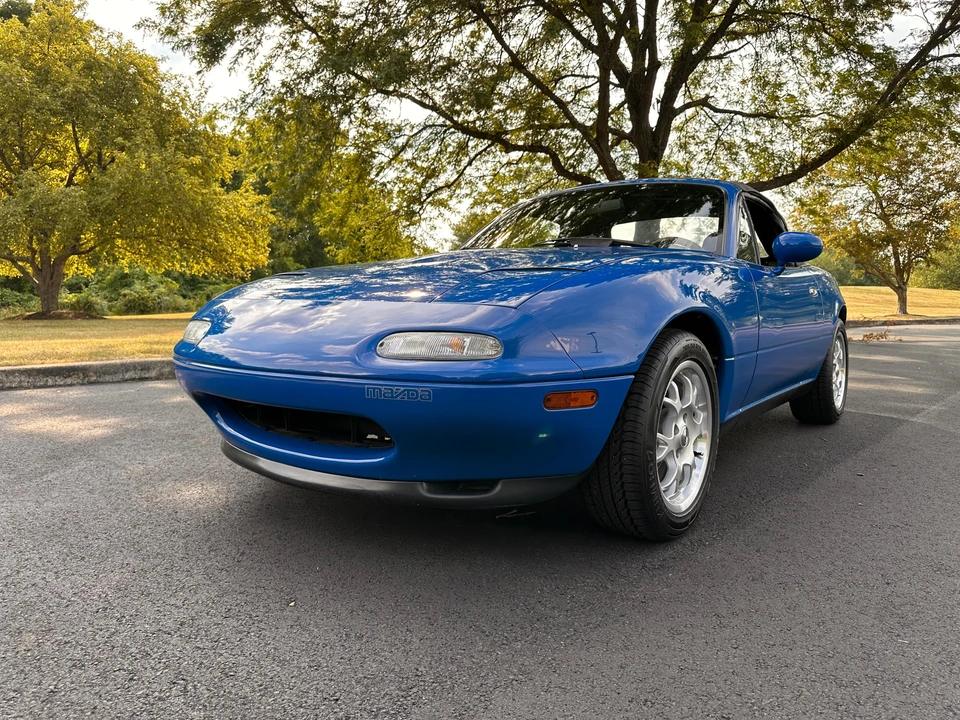 1990 Mazda NA MX-5 Miata - Image 13 of 31