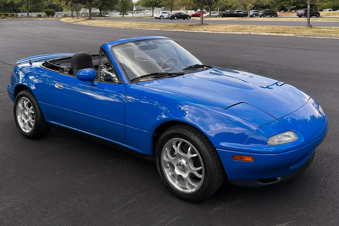 1990 Mazda NA MX-5 Miata - Image 11 of 31