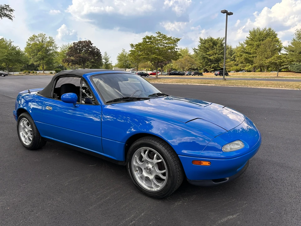 1990 Mazda NA MX-5 Miata - Image 21 of 31