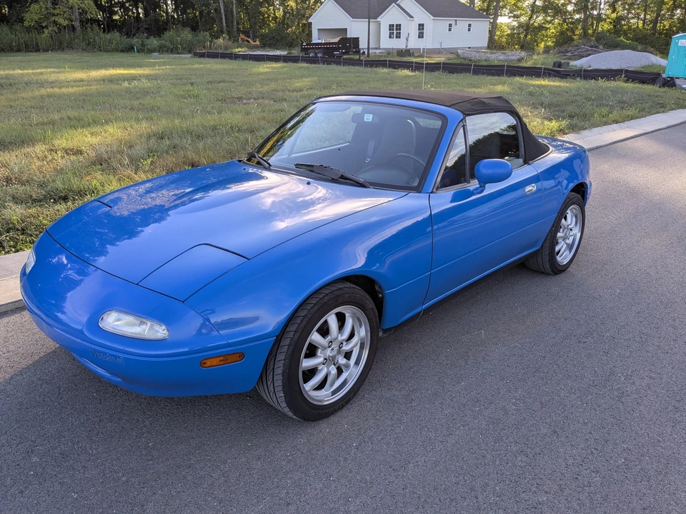 1990 Mazda NA MX-5 Miata - Image 13 of 31