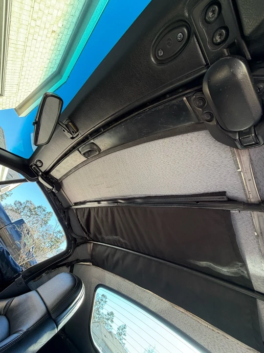 1990 Mazda NA MX-5 Miata - Image 10 of 20