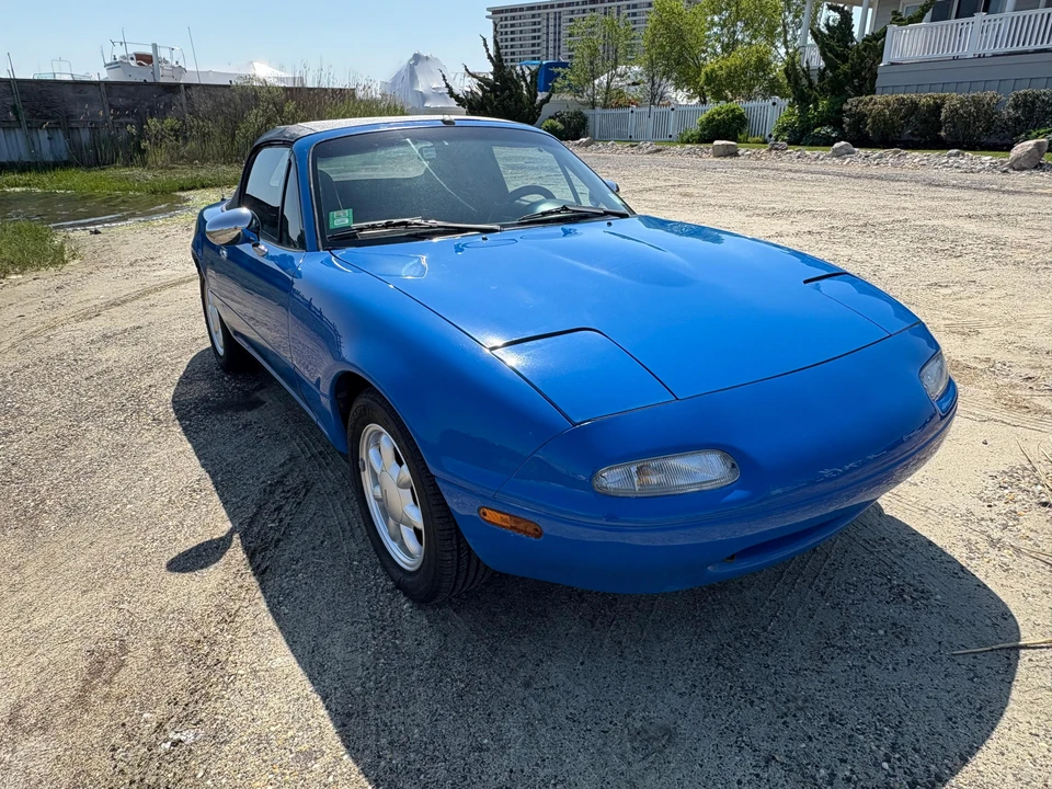 1990 Mazda NA MX-5 Miata - Image 18 of 31