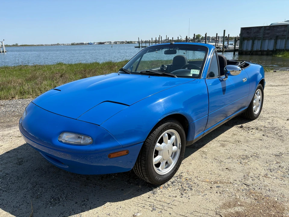 1990 Mazda NA MX-5 Miata - Image 7 of 31