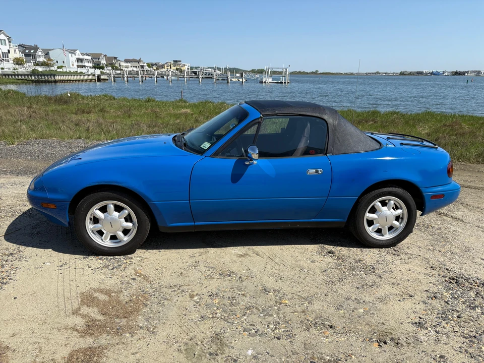 1990 Mazda NA MX-5 Miata - Image 14 of 31