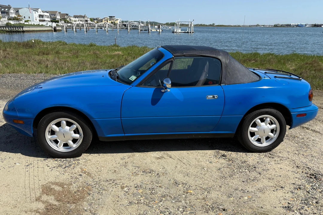 1990 Mazda NA MX-5 Miata - Image 3 of 31