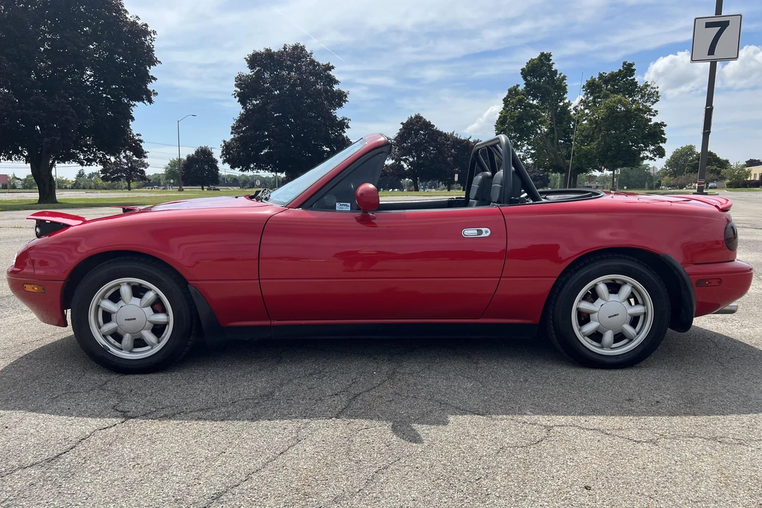 1990 Mazda NA MX-5 Miata - Image 3 of 31