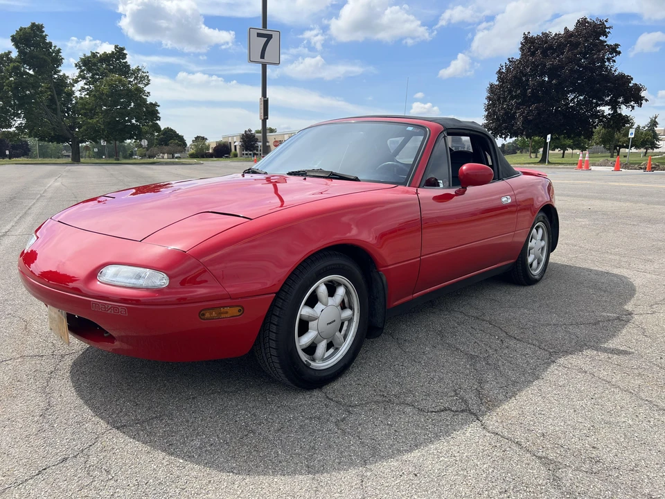 1990 Mazda NA MX-5 Miata - Image 11 of 31