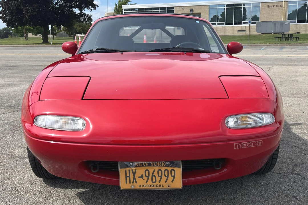 1990 Mazda NA MX-5 Miata - Image 2 of 31