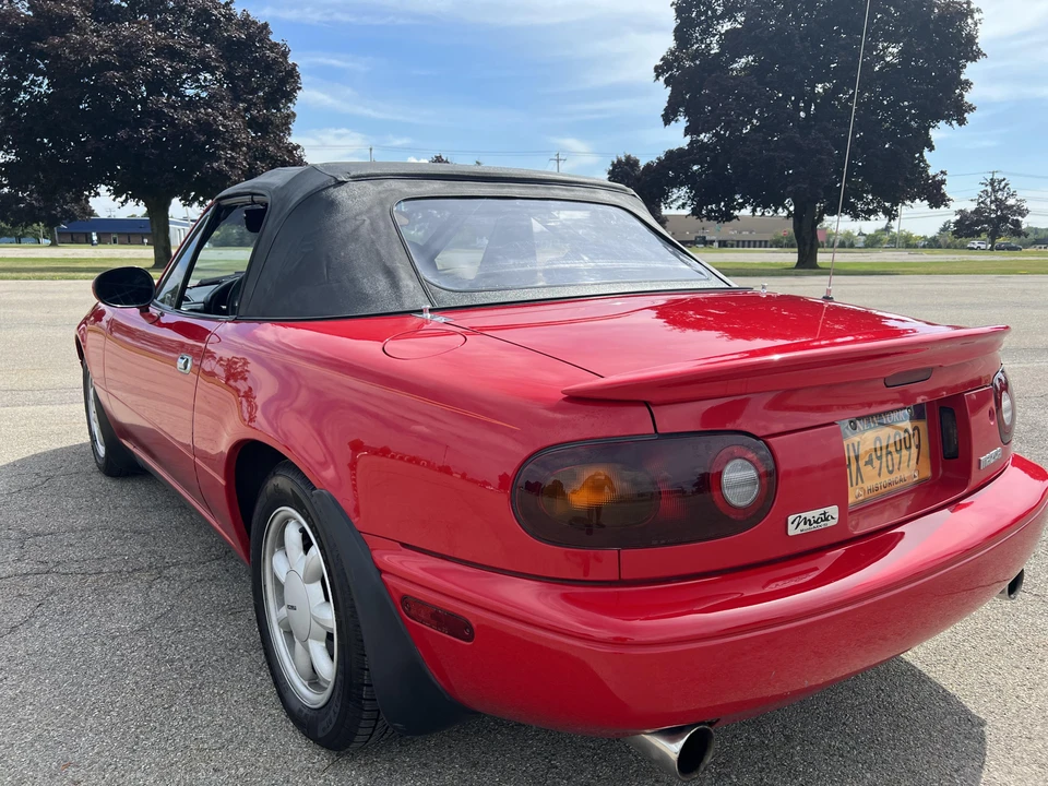 1990 Mazda NA MX-5 Miata - Image 14 of 31