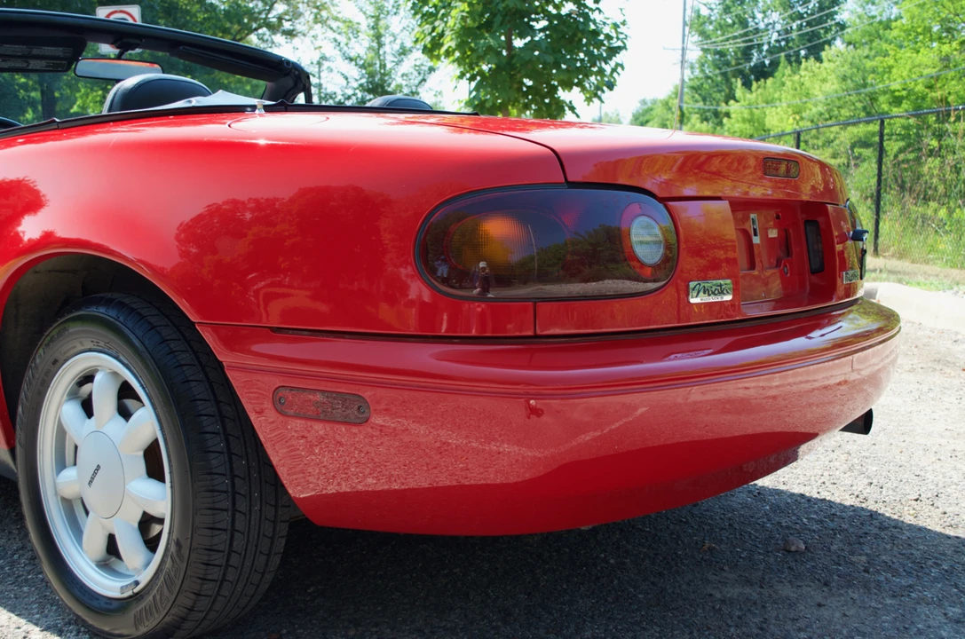 1990 Mazda NA MX-5 Miata - Image 24 of 31
