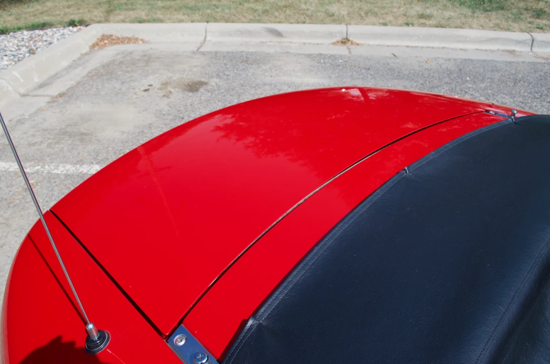 1990 Mazda NA MX-5 Miata - Image 26 of 31
