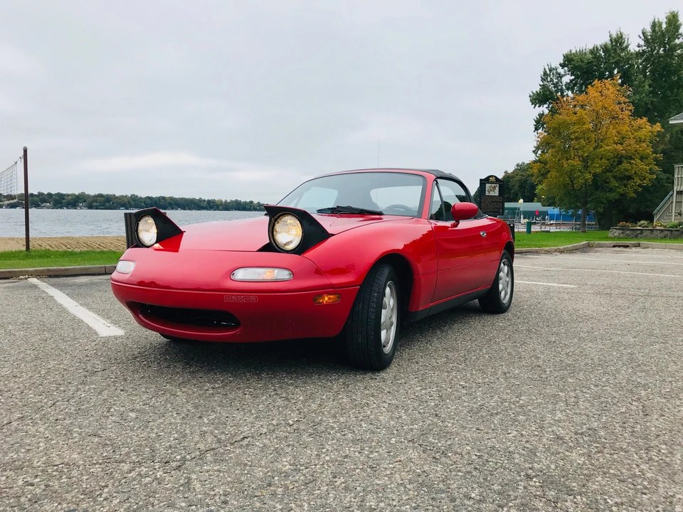 1990 Mazda NA MX-5 Miata - Image 2 of 31