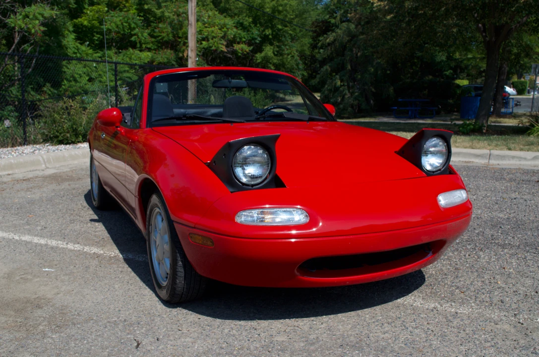 1990 Mazda NA MX-5 Miata - Image 2 of 31