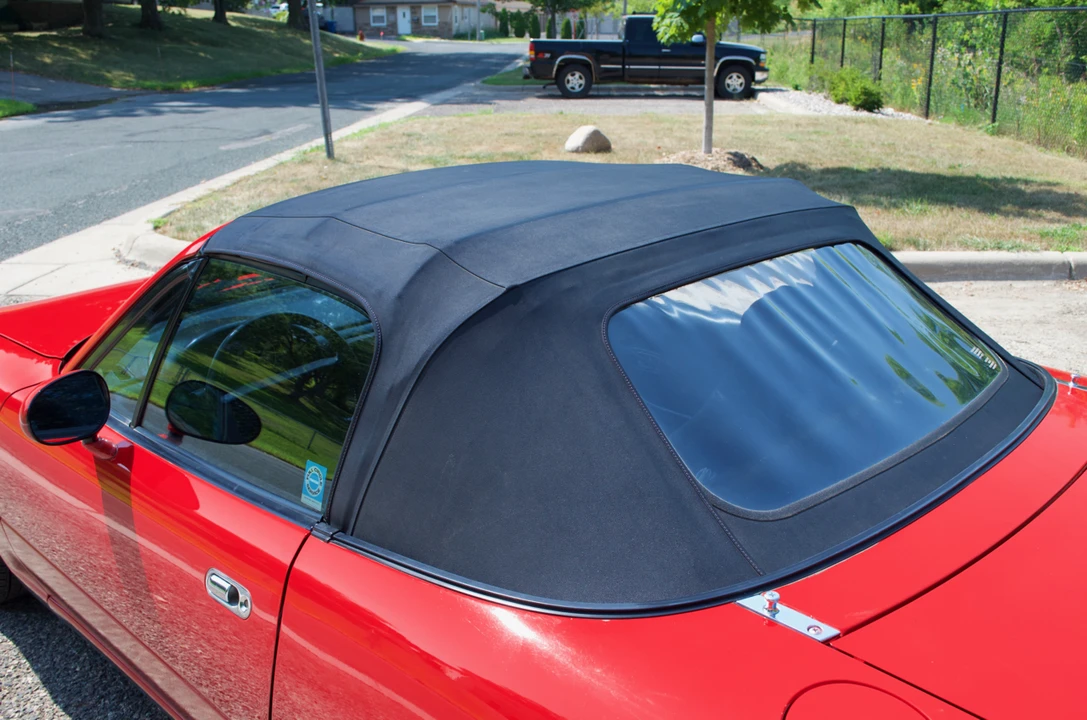 1990 Mazda NA MX-5 Miata - Image 13 of 31