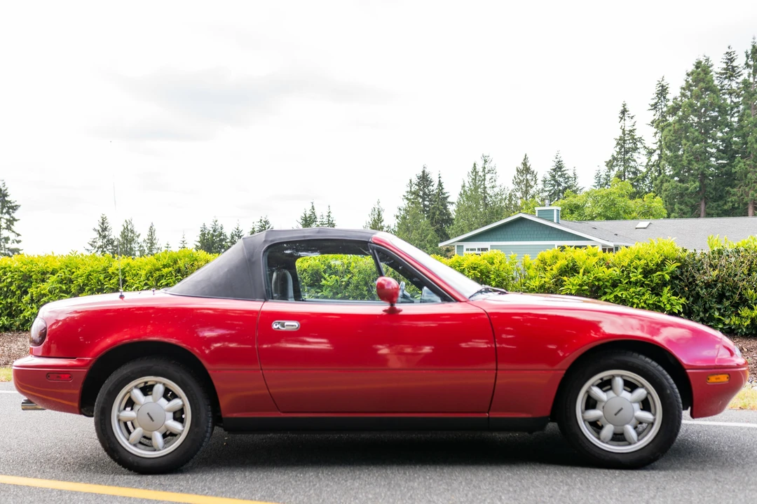 1990 Mazda NA MX-5 Miata - Image 14 of 31