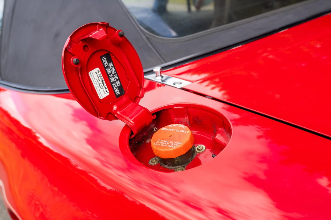 1990 Mazda NA MX-5 Miata - Image 28 of 31