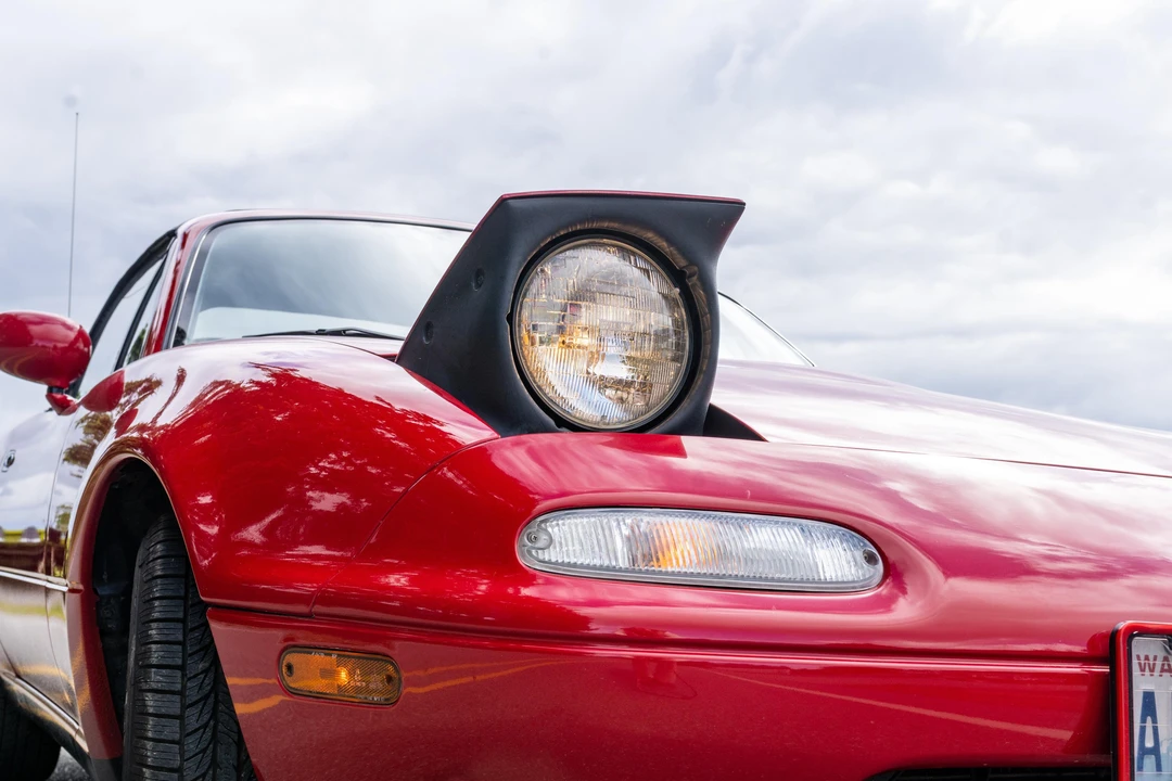 1990 Mazda NA MX-5 Miata - Image 16 of 31