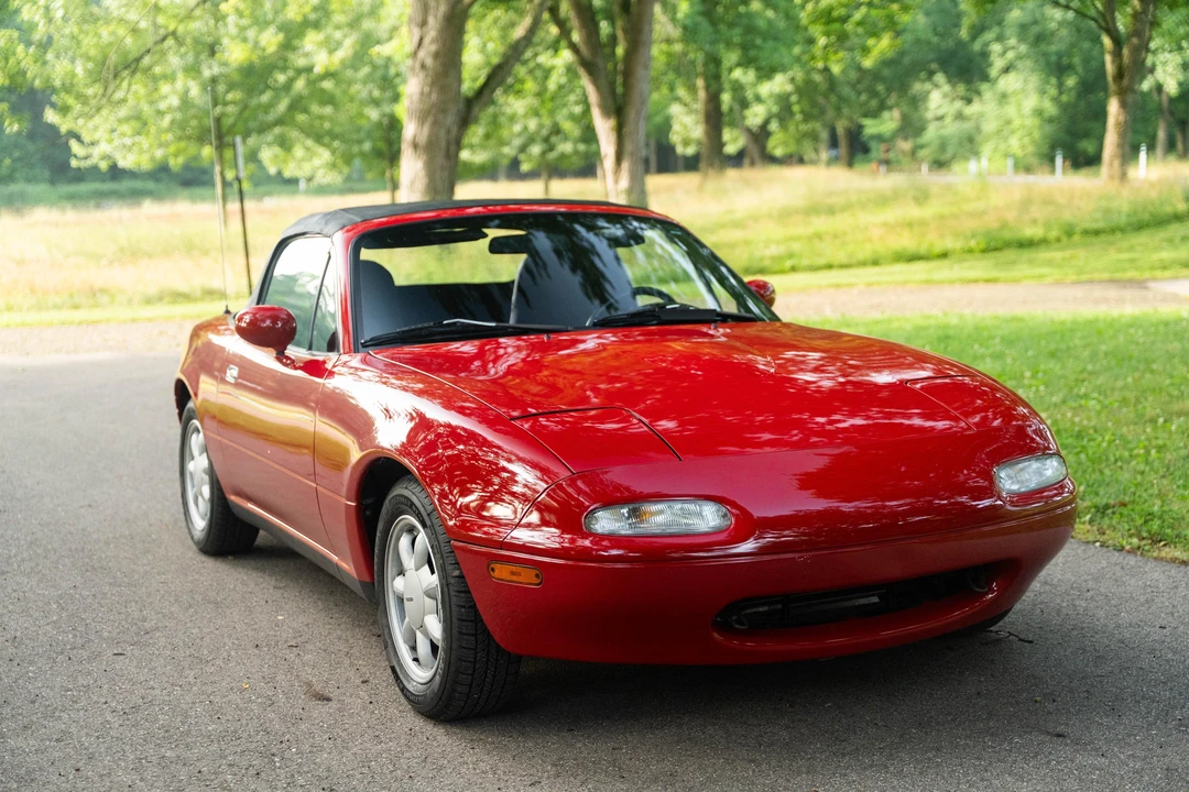 1990 Mazda NA MX-5 Miata - Image 22 of 31