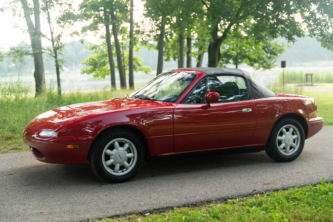1990 Mazda NA MX-5 Miata - Image 10 of 31