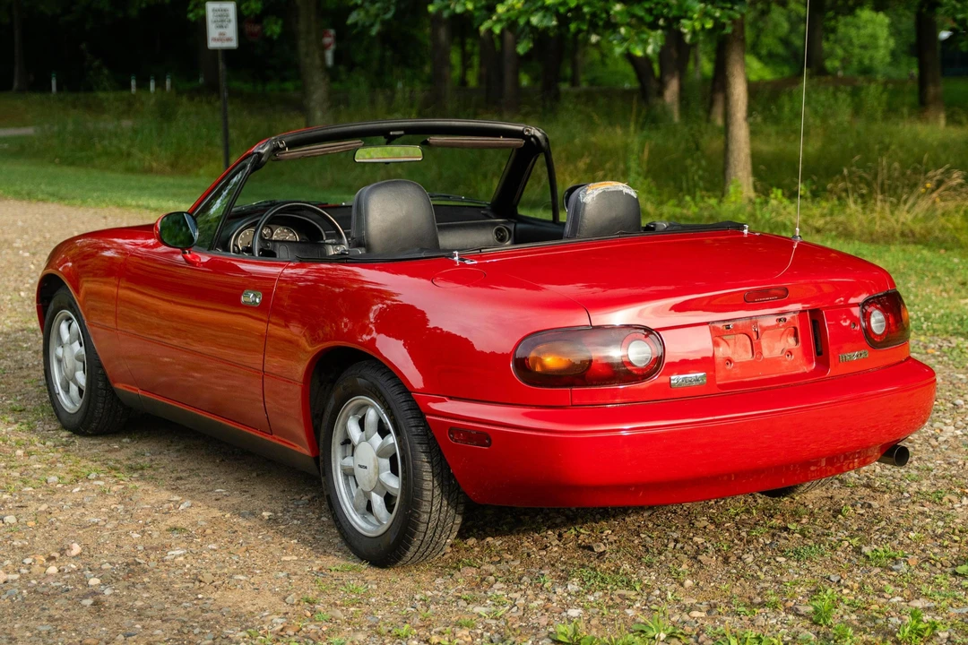 1990 Mazda NA MX-5 Miata - Image 4 of 31
