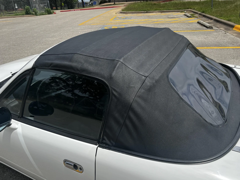 1990 Mazda NA MX-5 Miata - Image 21 of 31