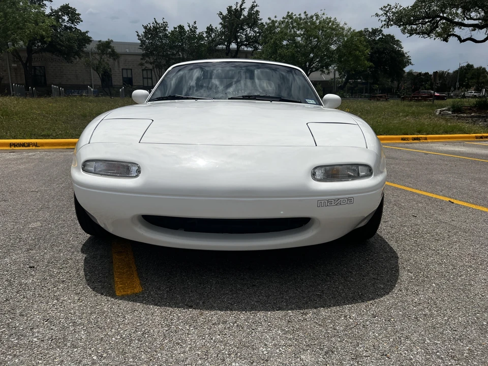 1990 Mazda NA MX-5 Miata - Image 15 of 31