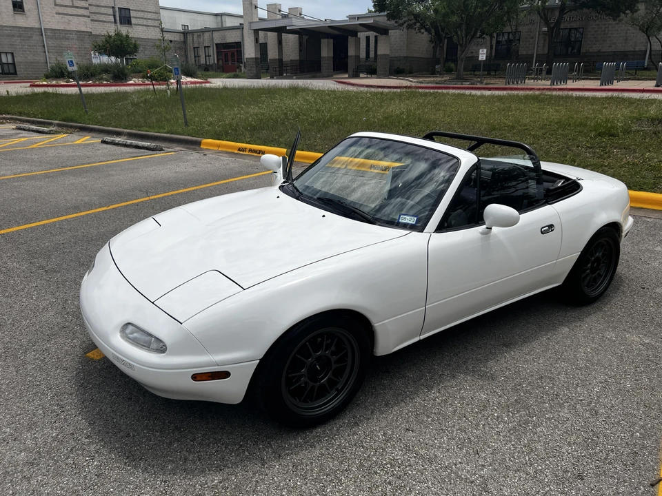 1990 Mazda NA MX-5 Miata - Image 8 of 31