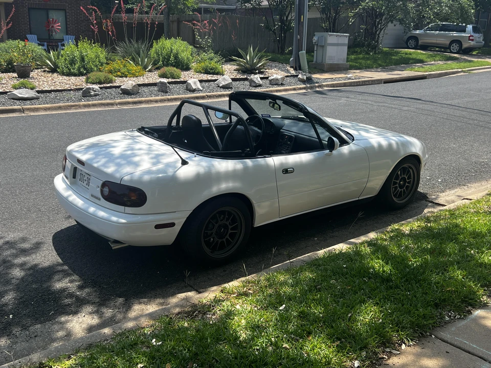 1990 Mazda NA MX-5 Miata - Image 12 of 31