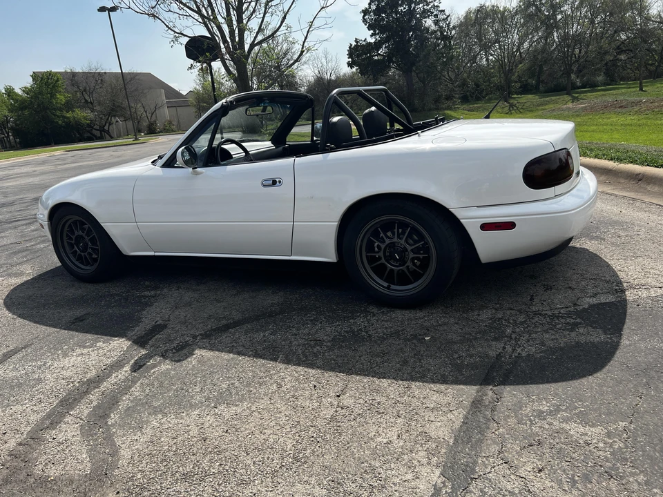 1990 Mazda NA MX-5 Miata - Image 10 of 31