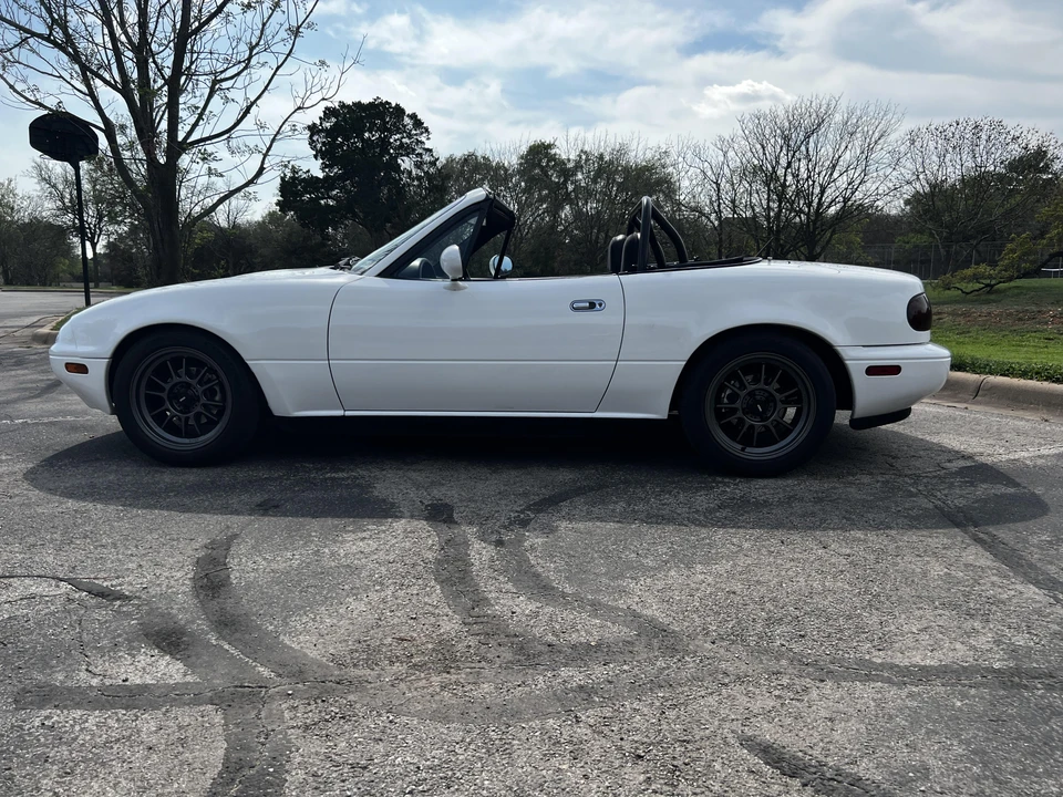 1990 Mazda NA MX-5 Miata - Image 9 of 31