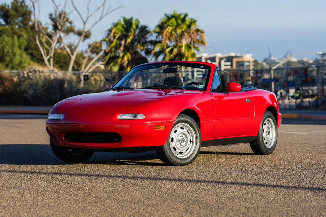 1990 Mazda NA MX-5 Miata - Image 12 of 31