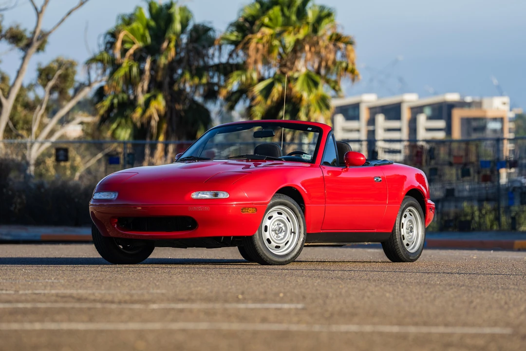1990 Mazda NA MX-5 Miata - Image 15 of 31