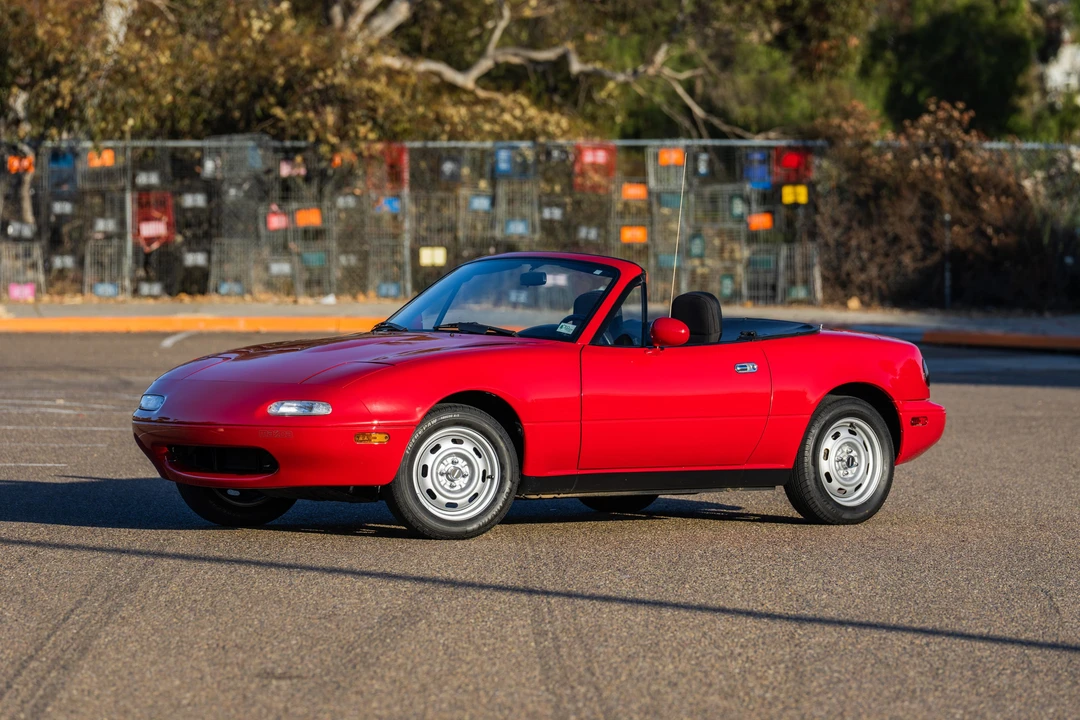 1990 Mazda NA MX-5 Miata - Image 22 of 31