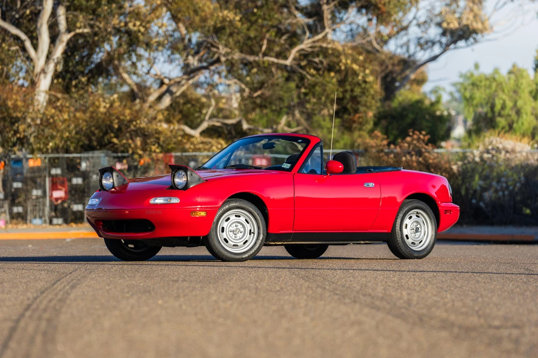 1990 Mazda NA MX-5 Miata - Image 21 of 31
