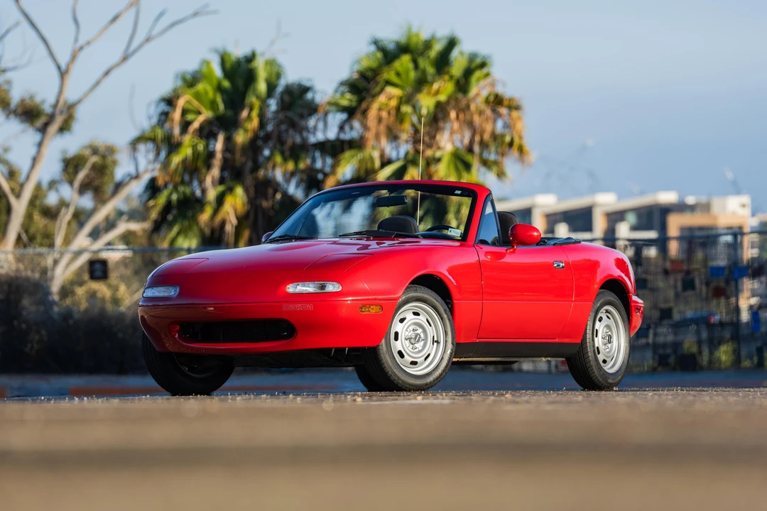 1990 Mazda NA MX-5 Miata - Image 16 of 31