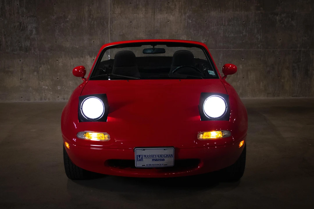 1990 Mazda NA MX-5 Miata - Image 9 of 31