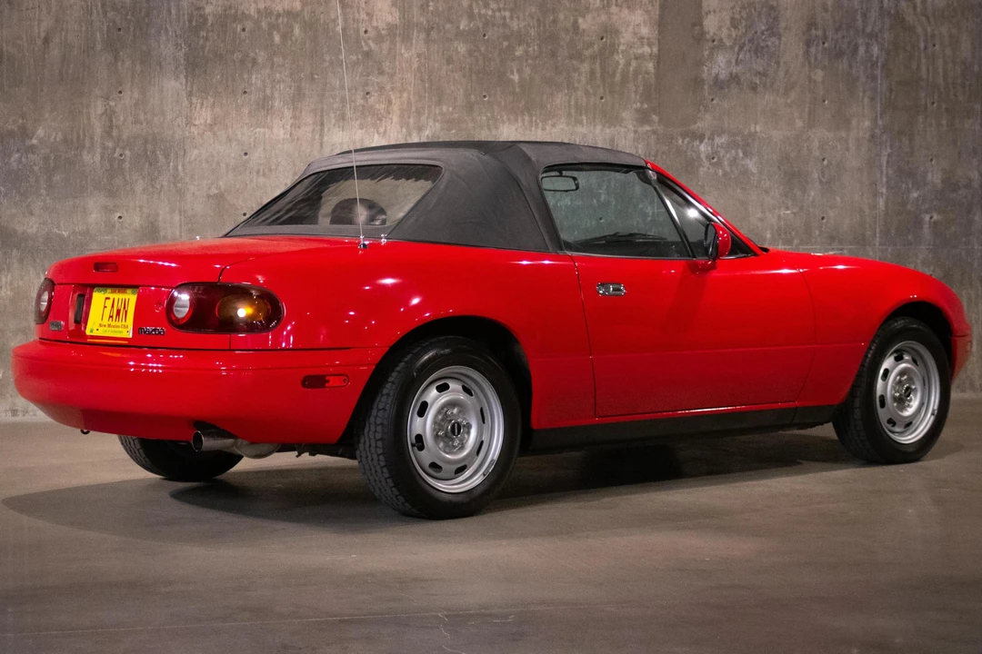 1990 Mazda NA MX-5 Miata - Image 4 of 31