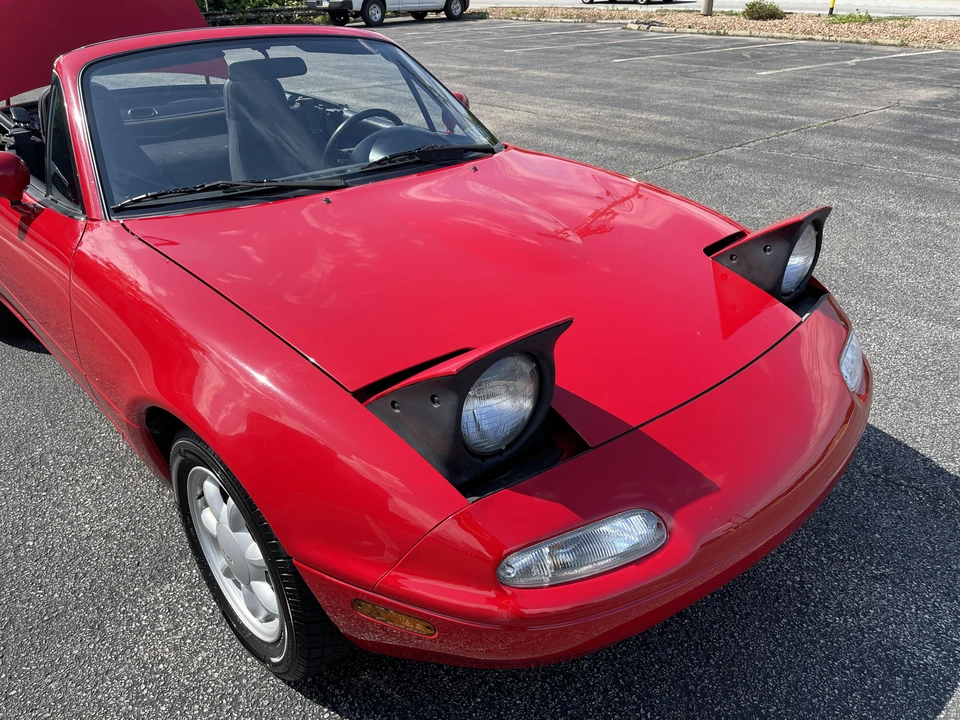 1990 Mazda NA MX-5 Miata - Image 15 of 31