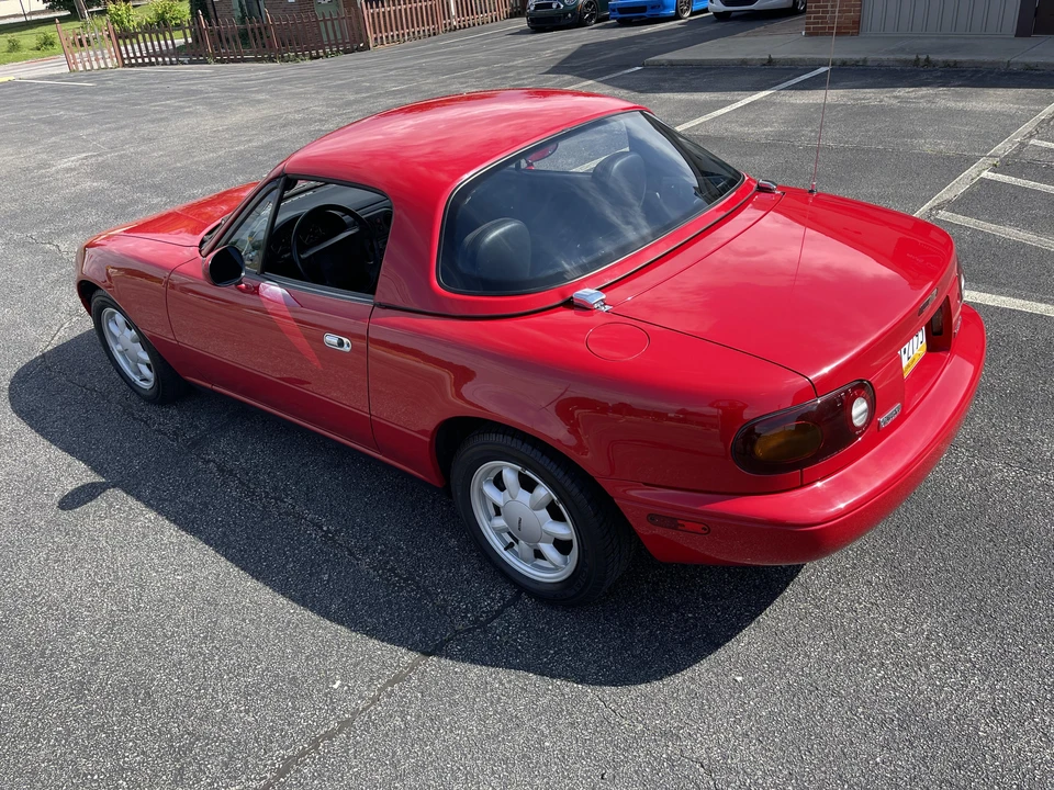 1990 Mazda NA MX-5 Miata - Image 25 of 31