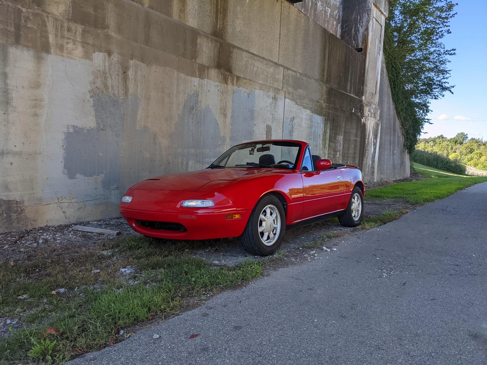 1990 Mazda NA MX-5 Miata - Image 9 of 31