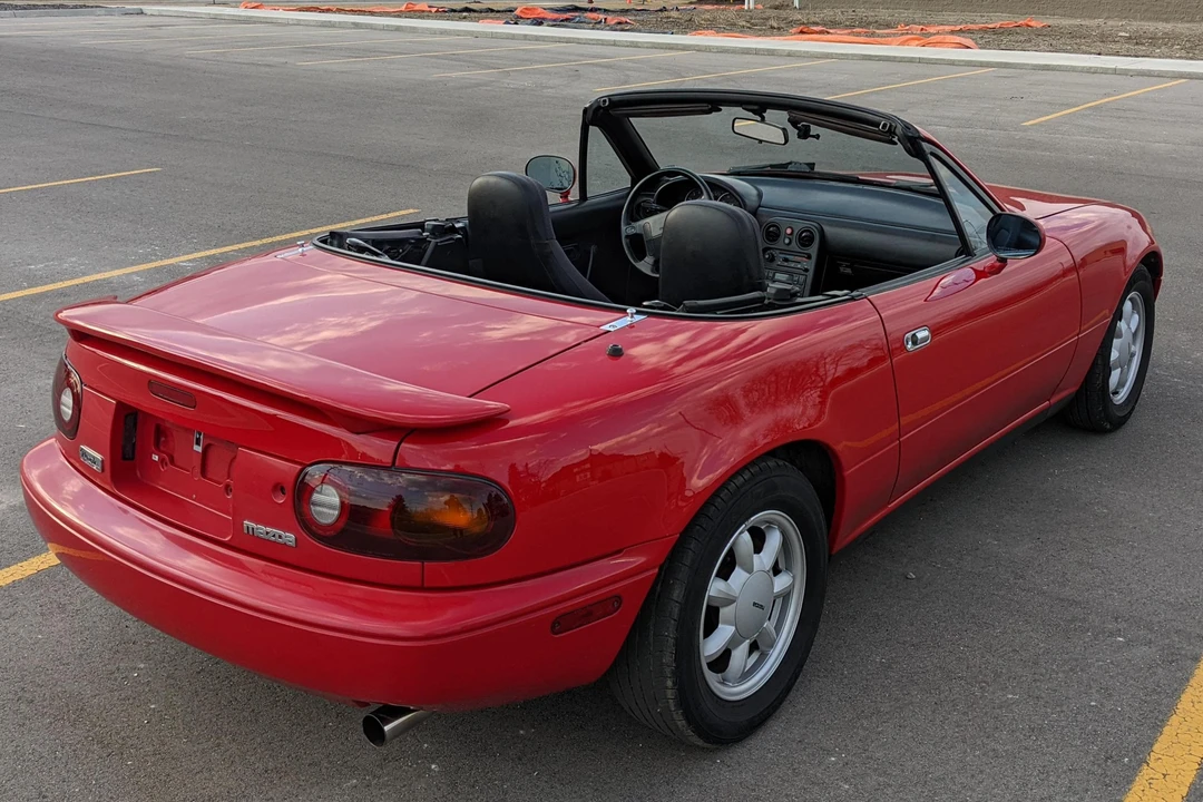 1990 Mazda NA MX-5 Miata - Image 4 of 31